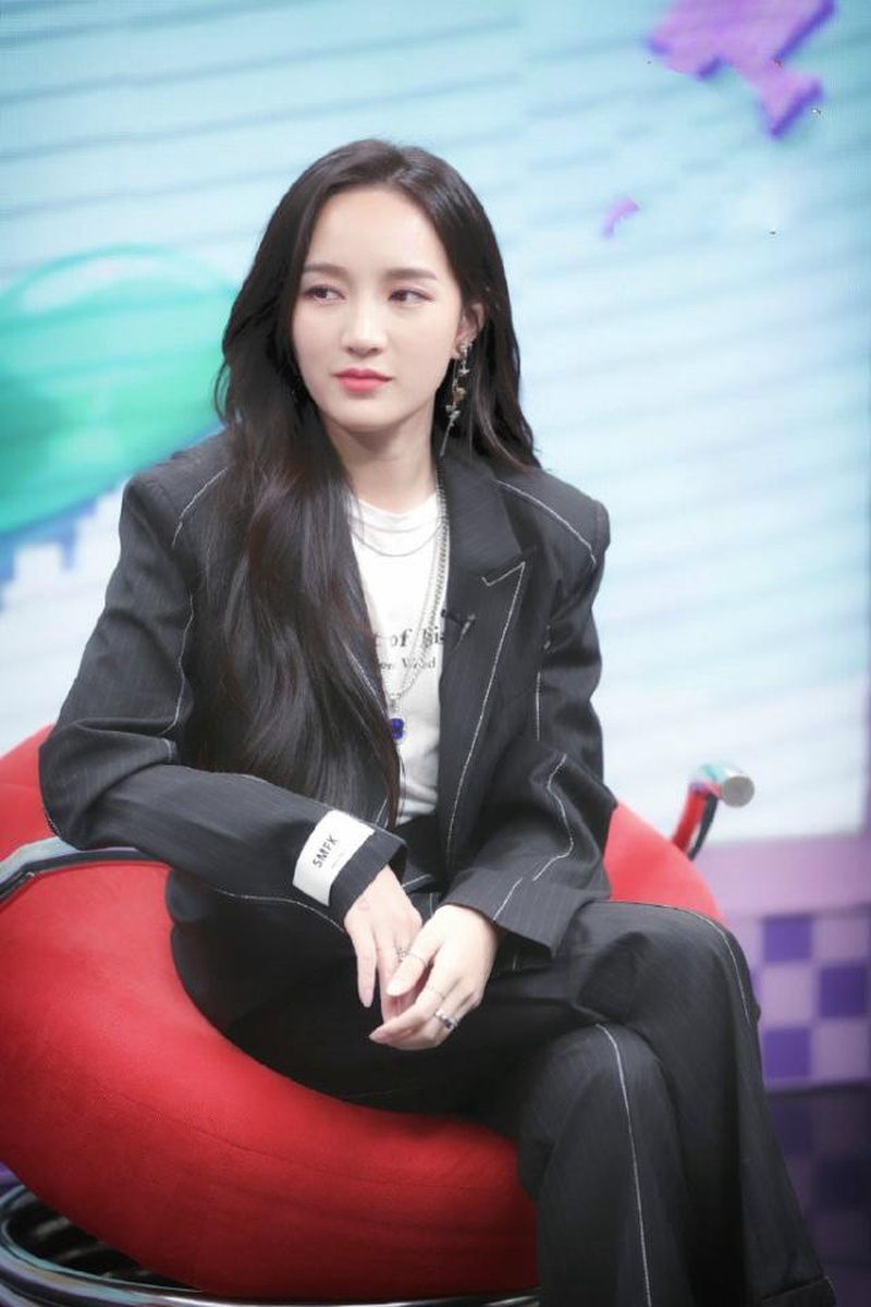 孟佳